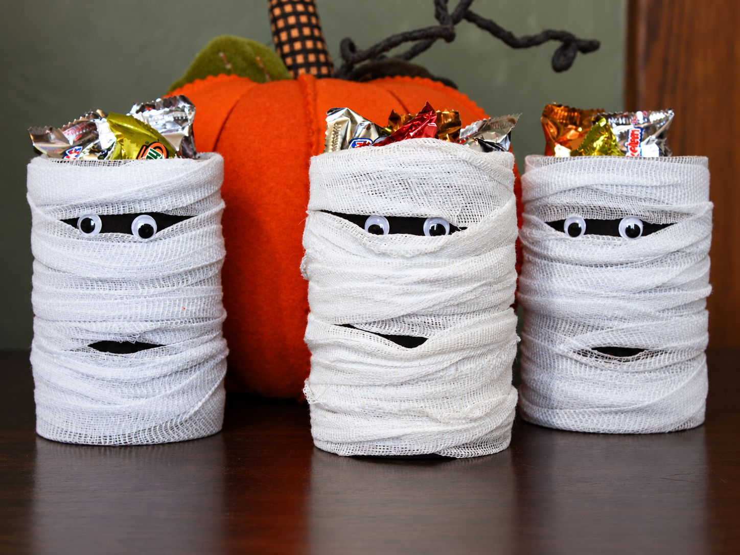 Halloween crafts for kids Archives - Blue Eyed Mama | Family Recipes